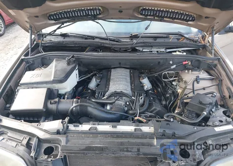 2006 BMW X5 4.4I from USA, damaged, VIN 5UXFB53516LV21047